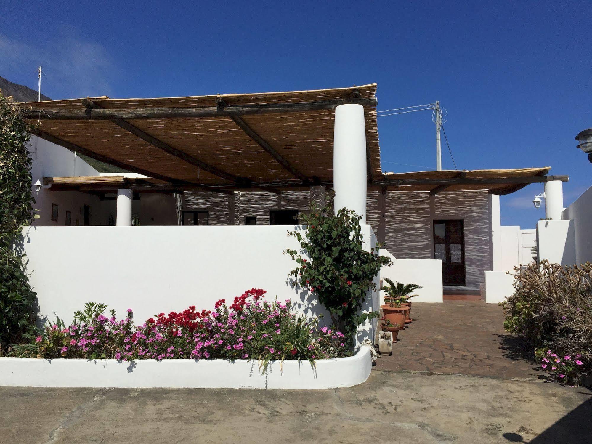 Pensione La Nassa Stromboli Exteriér fotografie